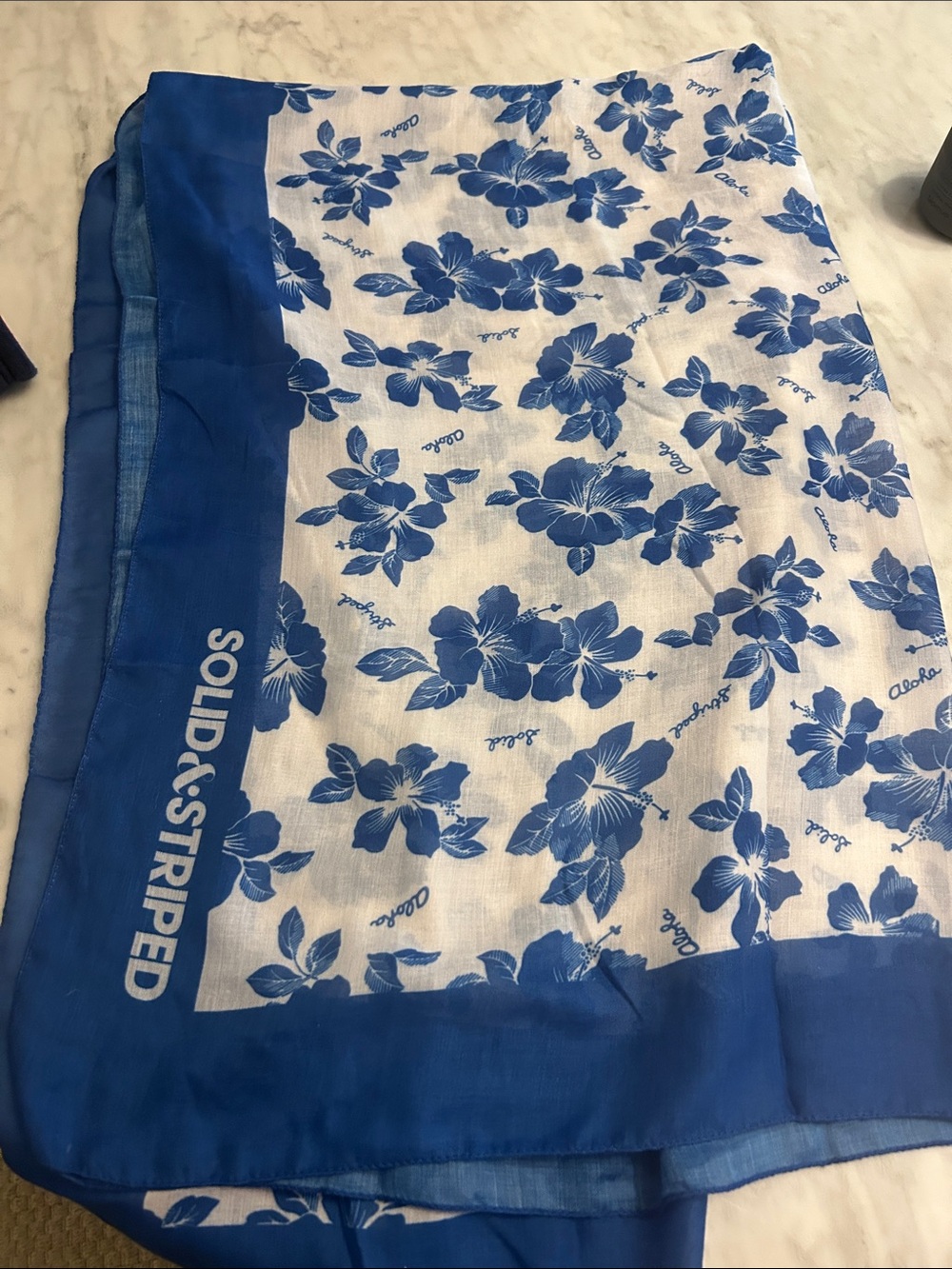 SOLID & STRIPED Blue and White Floral Pareo
